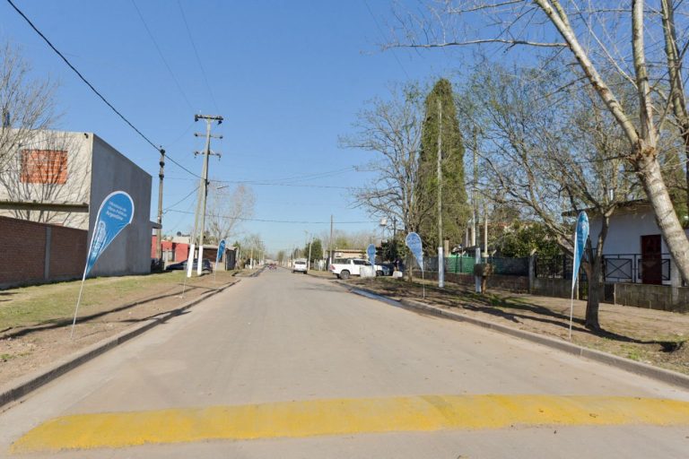 Pavimentación en calles de San Vicente