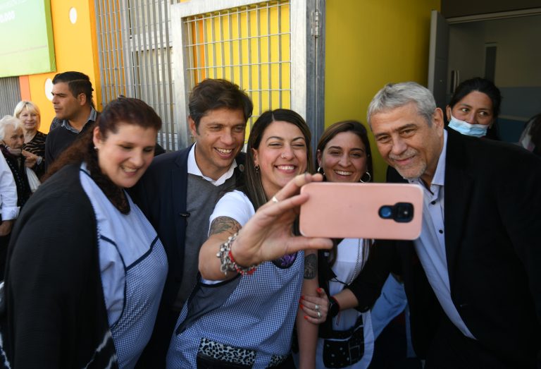 Kicillof inauguró los edificios de dos jardines en Avellaneda
