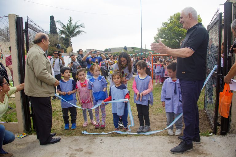 Inauguraron plaza en Berazategui