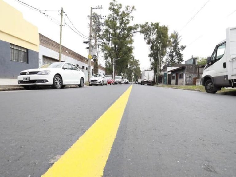 Finalizaron dos importantes obras de pavimento en Lomas