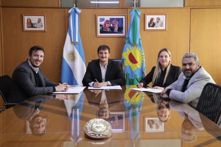Chornobroff firmó un convenio millonario con Provincia Leasing