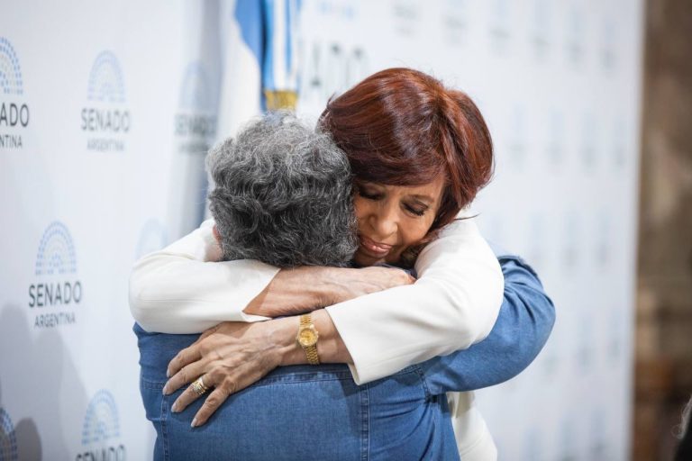 Cristina, tras el atentado: “Estoy viva por Dios y la Virgen”