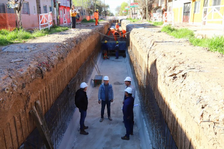 Obra hídrica en 9 de Abril