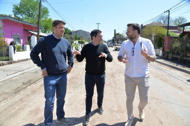 Nardini recorrió el avance de las obras en Exaltación de la Cruz
