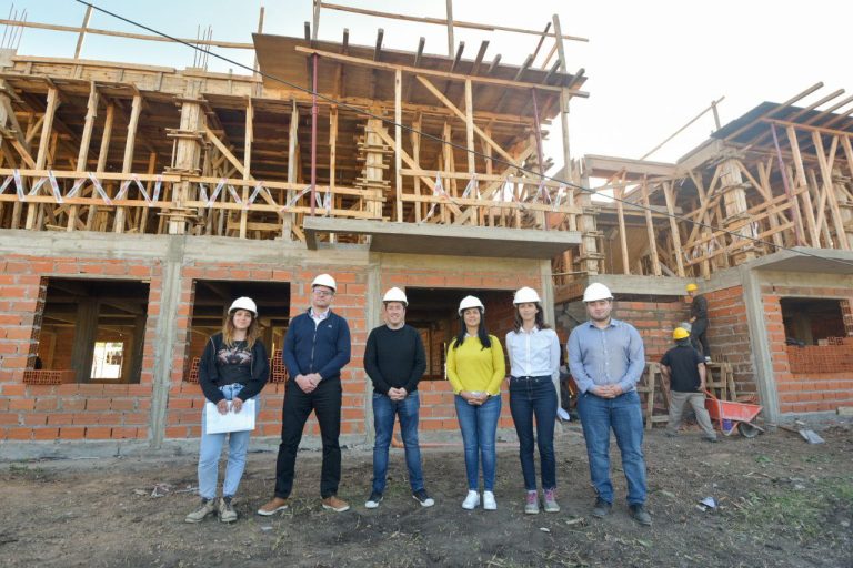 Nardini supervisó el avance de las obras en el Río Reconquista