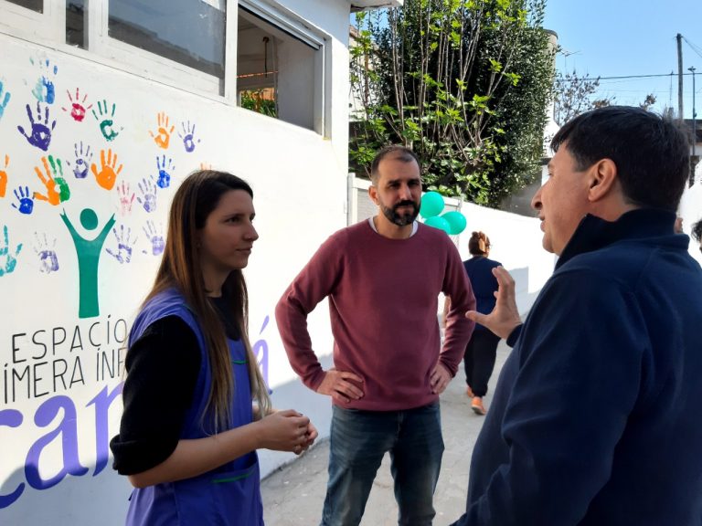 Arroyo, Souto y Noya visitaron instituciones educativas e industrias de Vicente López
