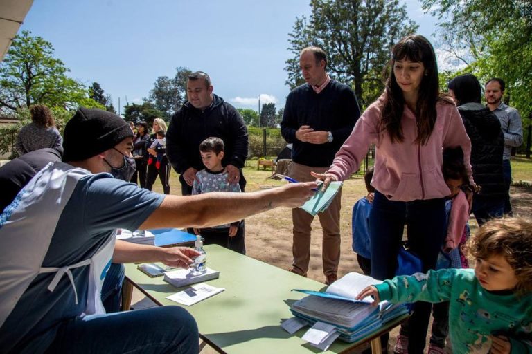 Inician campaña de vacunación en Quilmes