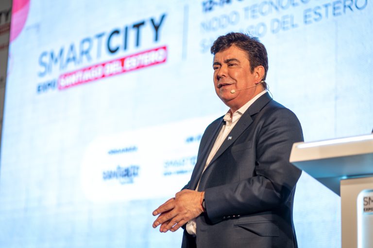 Espinoza presentó el modelo CUDI en la Smart City Expo