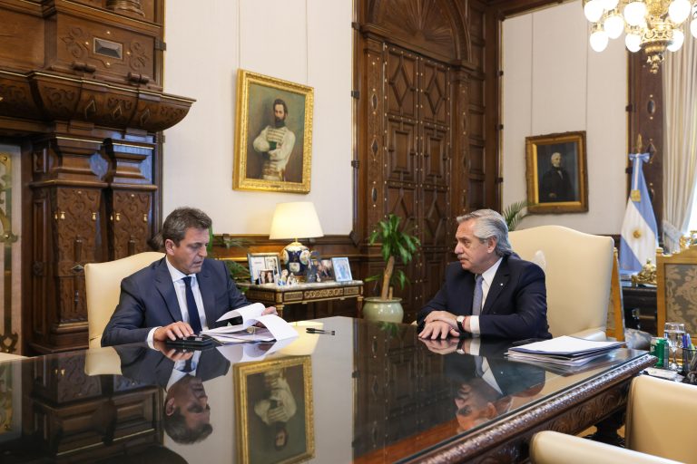 El viernes entra en vigencia Ahora 30, el programa para comprar electrodomésticos