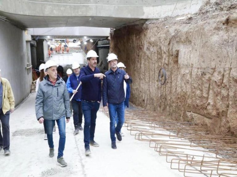 Insaurralde recorrió la fase final de las obras del paso bajo nivel de Rincón-Vieytes
