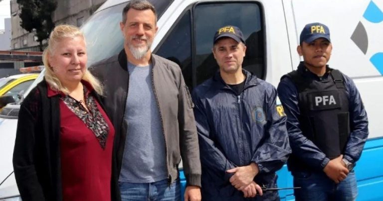 Kravetz presenció el retiro de armas y municiones del ANMaC