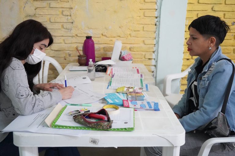Jornada de atención médica gratuita en el barrio Petracci