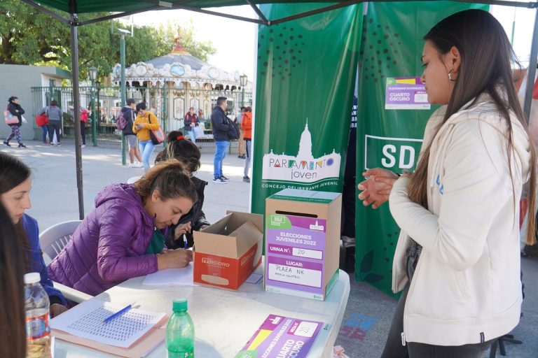 Elecciones Parlamentarias Juveniles 2023 en Merlo