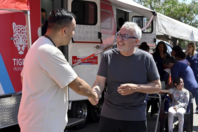 Zamora participó en Ricardo Rojas de una nueva jornada del programa Tigre con Vos
