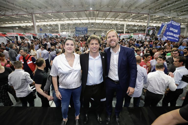 Kicillof y Granados recorrieron las obras del Hospital Eurnekian