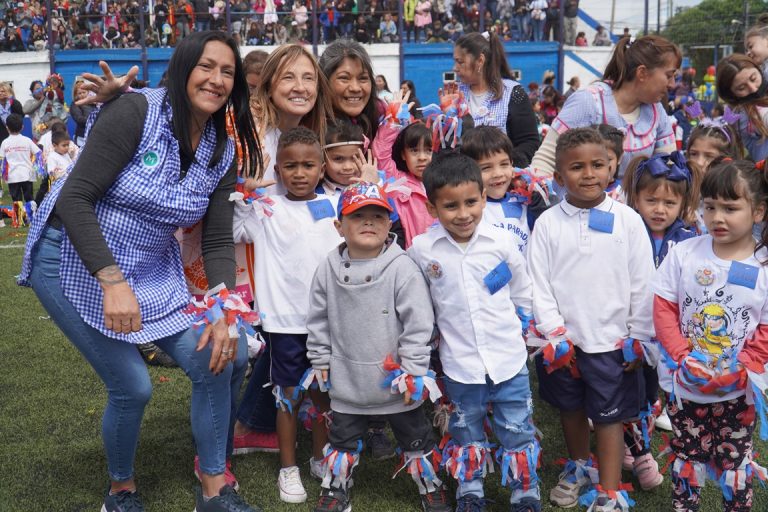 Karina Menéndez encabezó la muestra de cierre anual de los Centros de Desarrollo Infantil