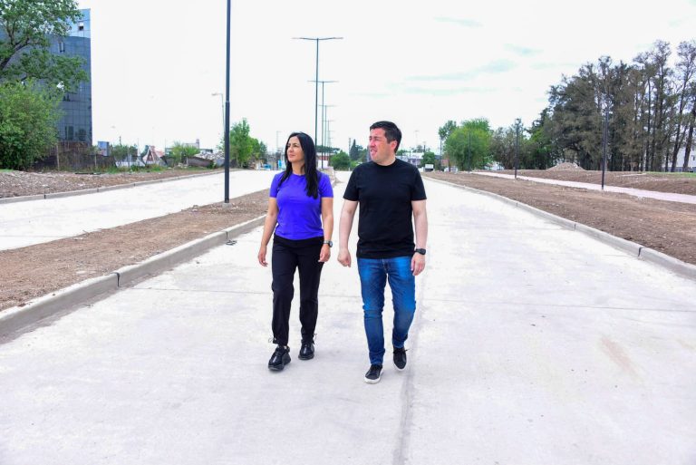 Correa y Nardini recorrieron las obras del Hospital Universitario de Diagnóstico Precoz
