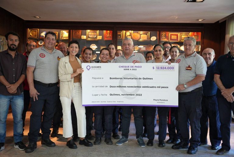 Entregan subsidio a bomberos voluntarios de Quilmes