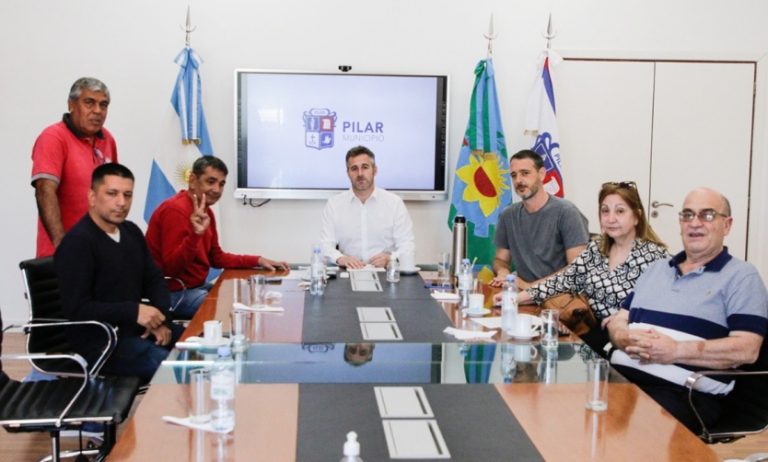 Achával anunció un bono de 15 mil pesos para los municipales