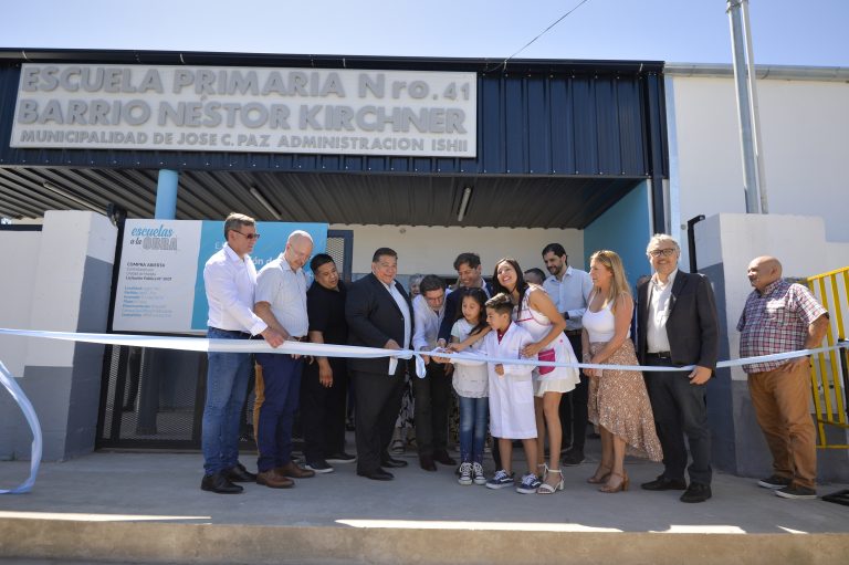 Kicillof e Ishii inauguraron una nueva escuela en José C. Paz