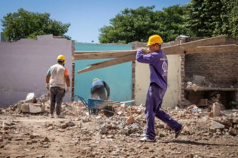Avanza construcción de viviendas en Don Bosco