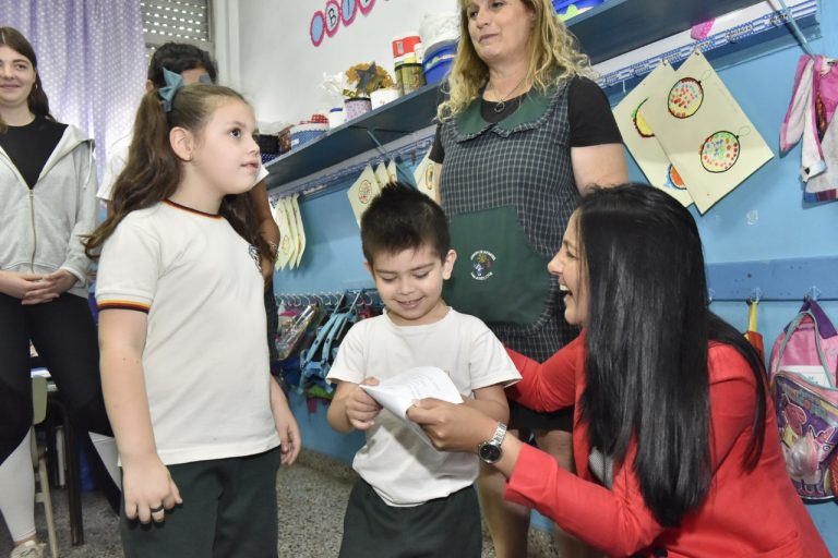 El Instituto Evangélico Luis Siegel de Los Polvorines recibió su habilitación definitiva