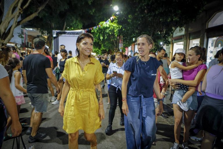 Se desarrolló la Noche de Locos de Bernal