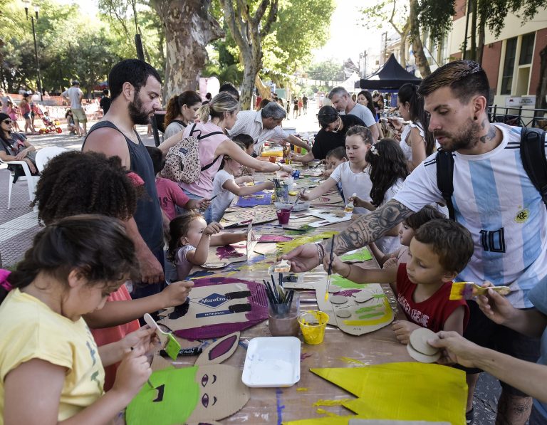Festejos por los 41 años de Martínez