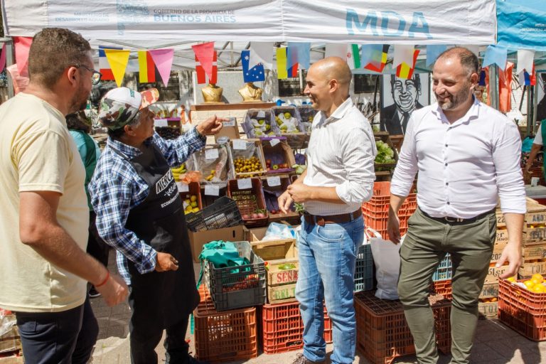 Nuevo aniversario de Mercado Vecino en Berazategui
