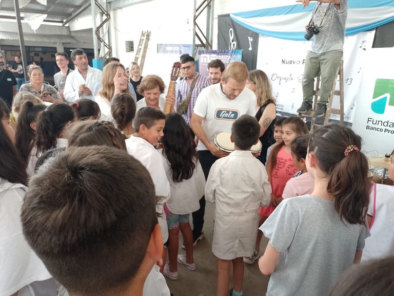 Se inauguró en Ezeiza la Escuela Orquesta de la EP Nº13