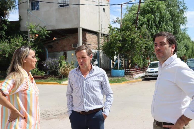 Galmarini y Méndez habilitaron una red de agua potable para dos mil vecinos de San Miguel