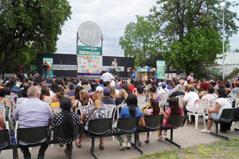 Cierre anual de los servidores comunitarios de Merlo