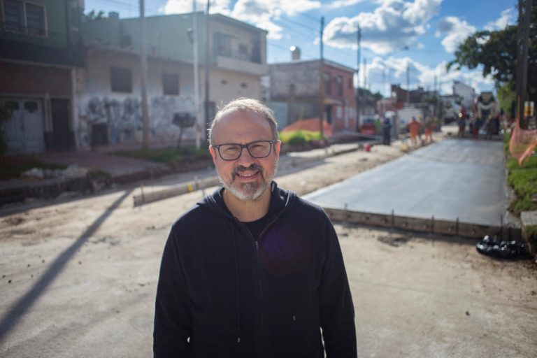 Valenzuela: «Celebro y felicito a quienes bajaron tasas”