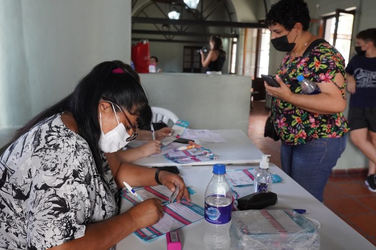 Siguen en Merlo los operativos de vacunación contra el Covid
