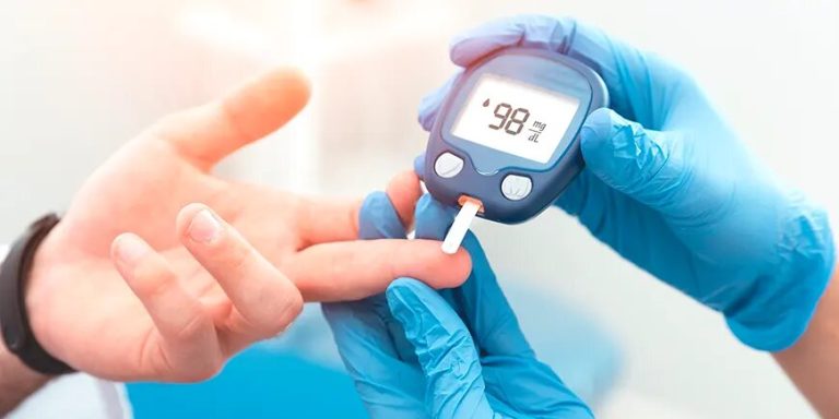 Comienzan a llamar a personas con diabetes para garantizar tratamientos en la Provincia