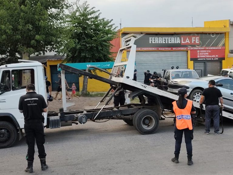 Operativos de control vehicular en Varela