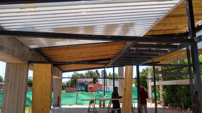 Avanza obra de CDI en Los Pinos Oeste