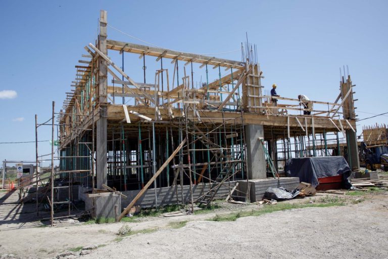 Avanzan obras del programa Procrear II en Berazategui