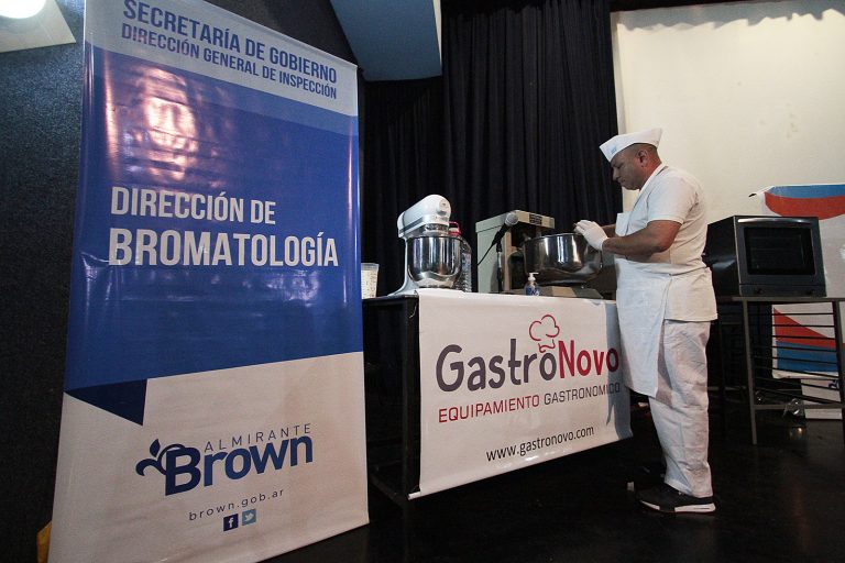 Curso sobre alimentos en Brown