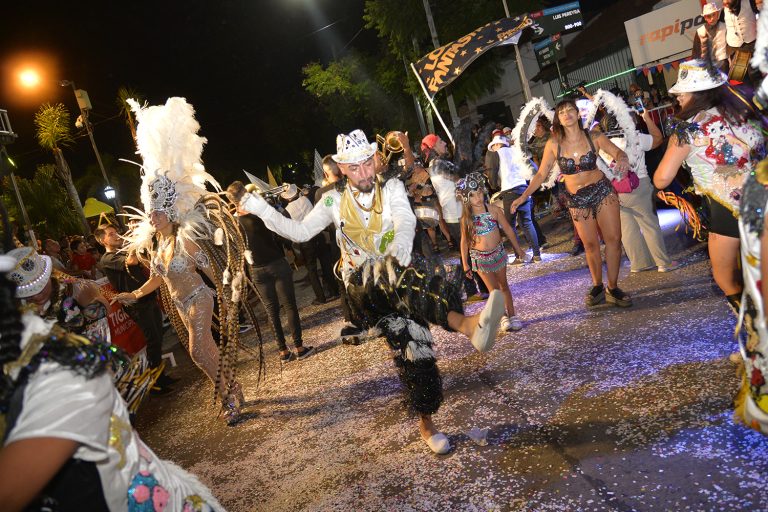 La fiesta de los Carnavales 2023 comienza en los barrios de Tigre