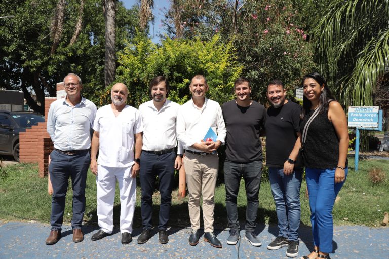 Chornobroff y Kreplak recorrieron las obras en el Hospital Presidente Perón de Avellaneda