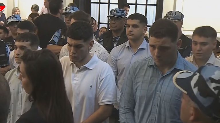 Caso Fernando: perpetua para cinco rugbiers y 15 años para los otros tres acusados