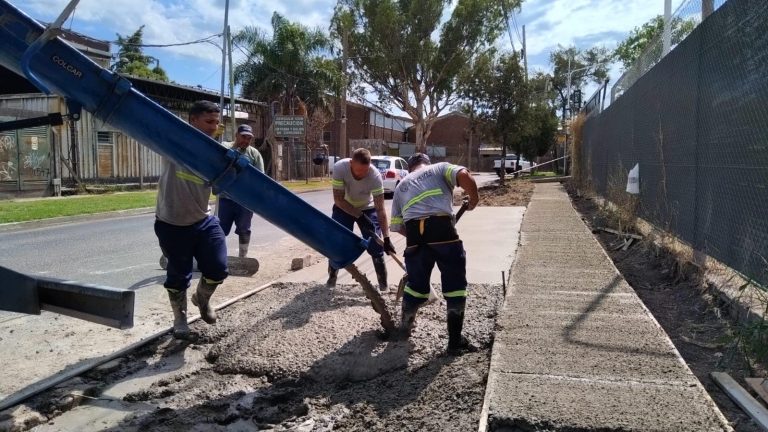Avanza el Plan de Veredas Vecinales en Troncos del Talar