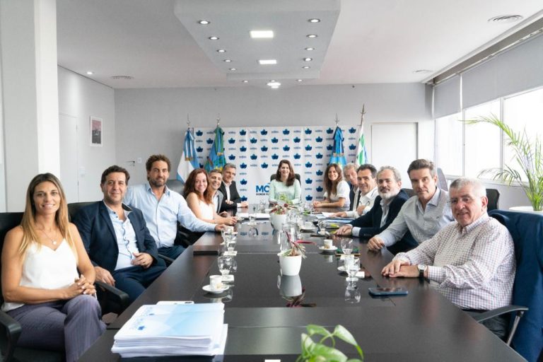 Acuerdan provisión de gas natural a los Parques Industriales de Moreno 
