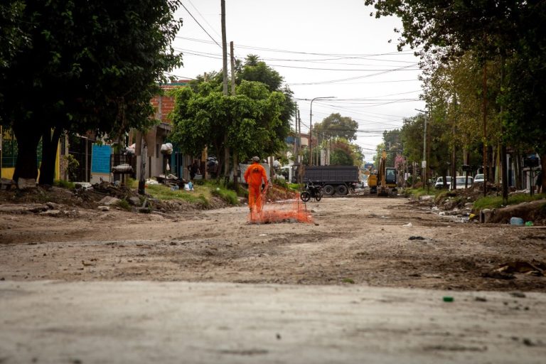Avanza repavimentación de la avenida Zapiola en Bernal