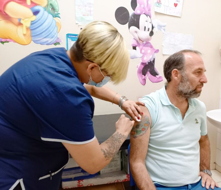 Vacunación antigripal en Quilmes