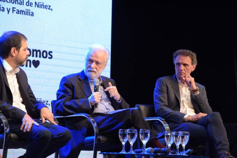 Francesco Tonucci brindó una conferencia en San Martín