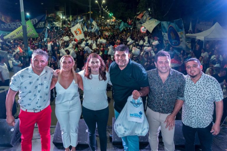 Mariel Fernández lanzó el Campeonato Municipal Evita