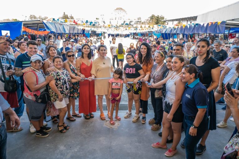 Mariel Fernández recorrió las flamantes instalaciones de la Escuela Agraria de Moreno