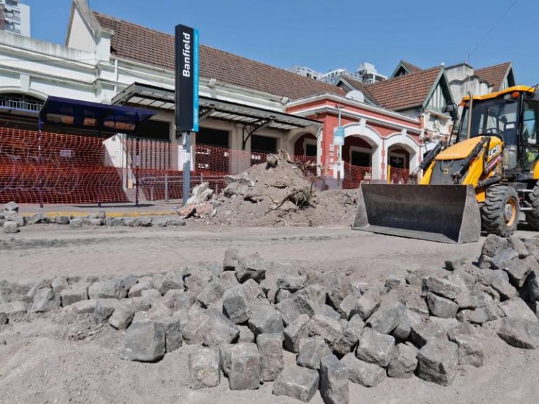 Avanzan las obras del nuevo Centro de Trasbordo de la zona oeste de la estación de Banfield